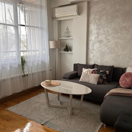 Apartman Bella Novi Beograd Bezanija Exterior foto