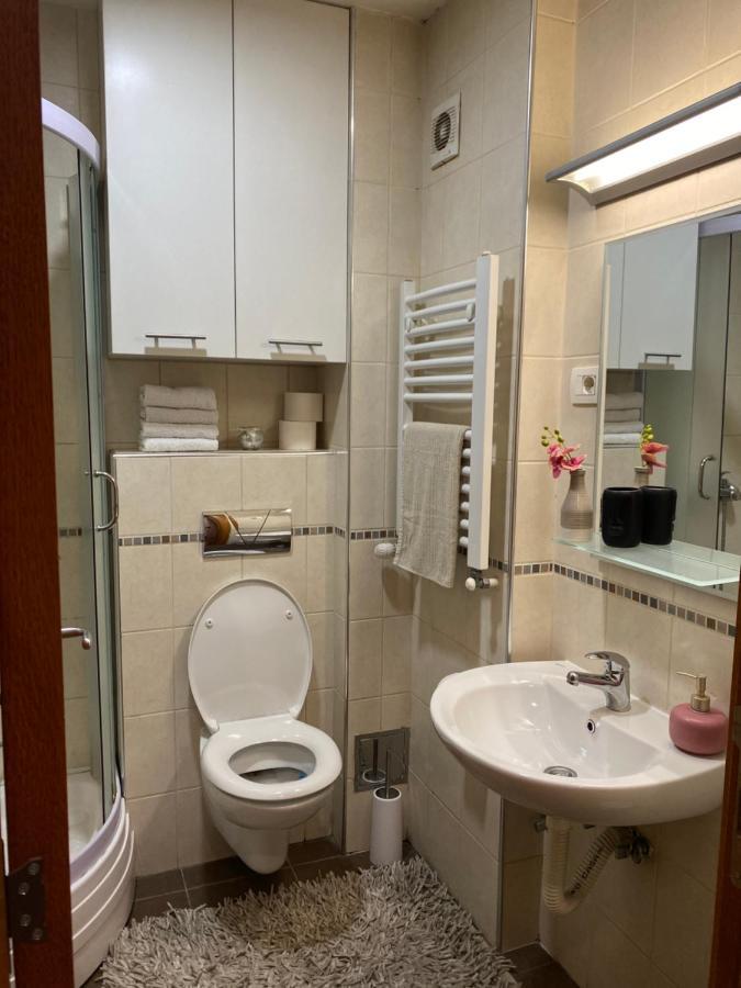 Apartman Bella Novi Beograd Bezanija Exterior foto